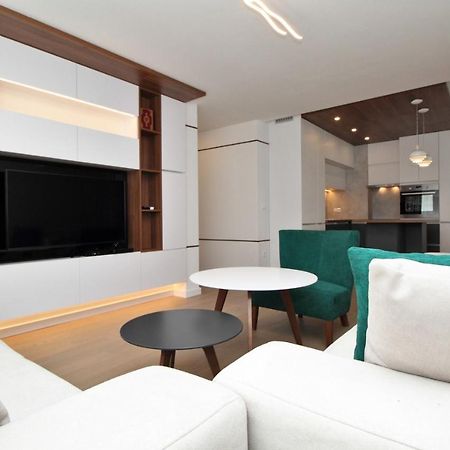 Ambijent Apartman Free Public Parking سراييفو المظهر الخارجي الصورة