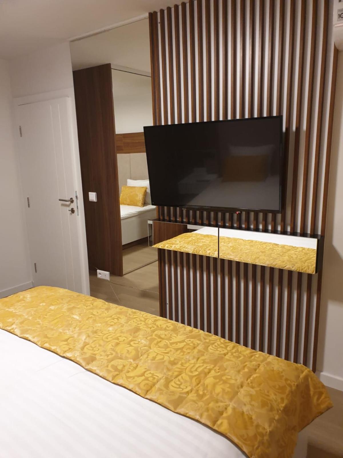Ambijent Apartman Free Public Parking سراييفو المظهر الخارجي الصورة