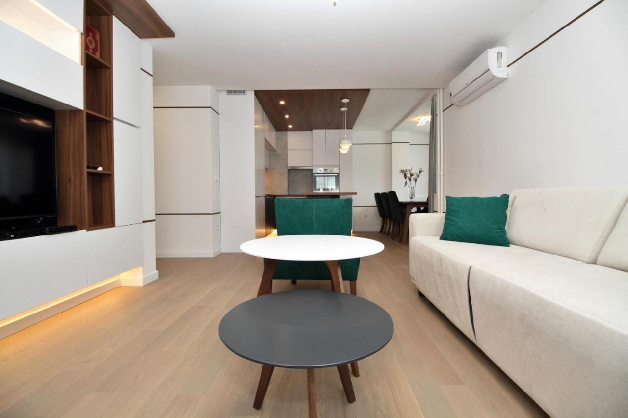 Ambijent Apartman Free Public Parking سراييفو المظهر الخارجي الصورة