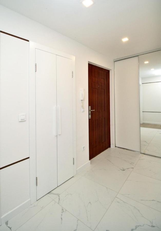 Ambijent Apartman Free Public Parking سراييفو المظهر الخارجي الصورة